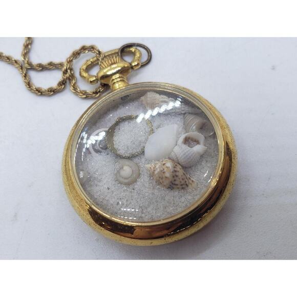 Vintage Gold Tone Pocket Watch Pendant Necklace Beach Sand Real Shells Ocean Art - Picture 10 of 16